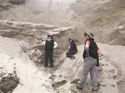 破译西部地质变迁的密码 &mdash;&mdash;兰州大学地球表层系统科学教师团队科研创新纪实